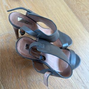 Halogen Dark Gray Leather Heels